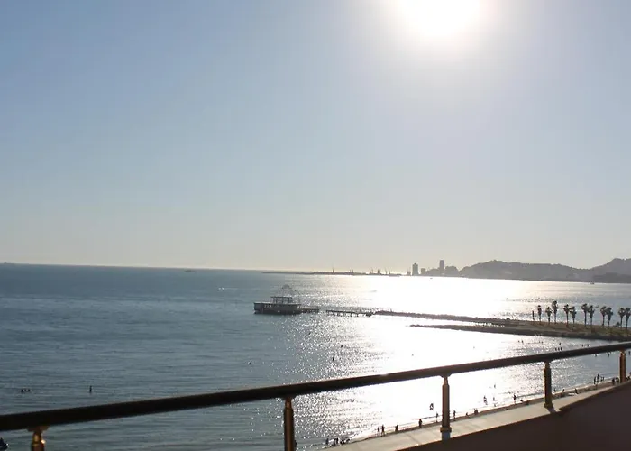 公寓 Floor Iliria Durrës